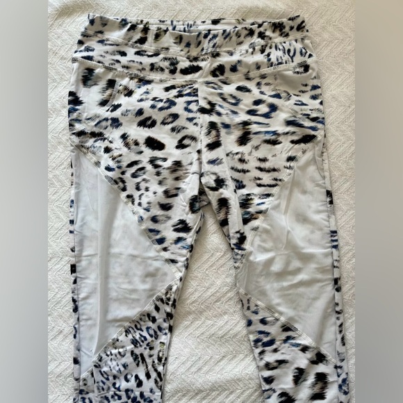 VARLEY
PRE-OWNED | SET of Bra & Pants - Picture 3 of 9